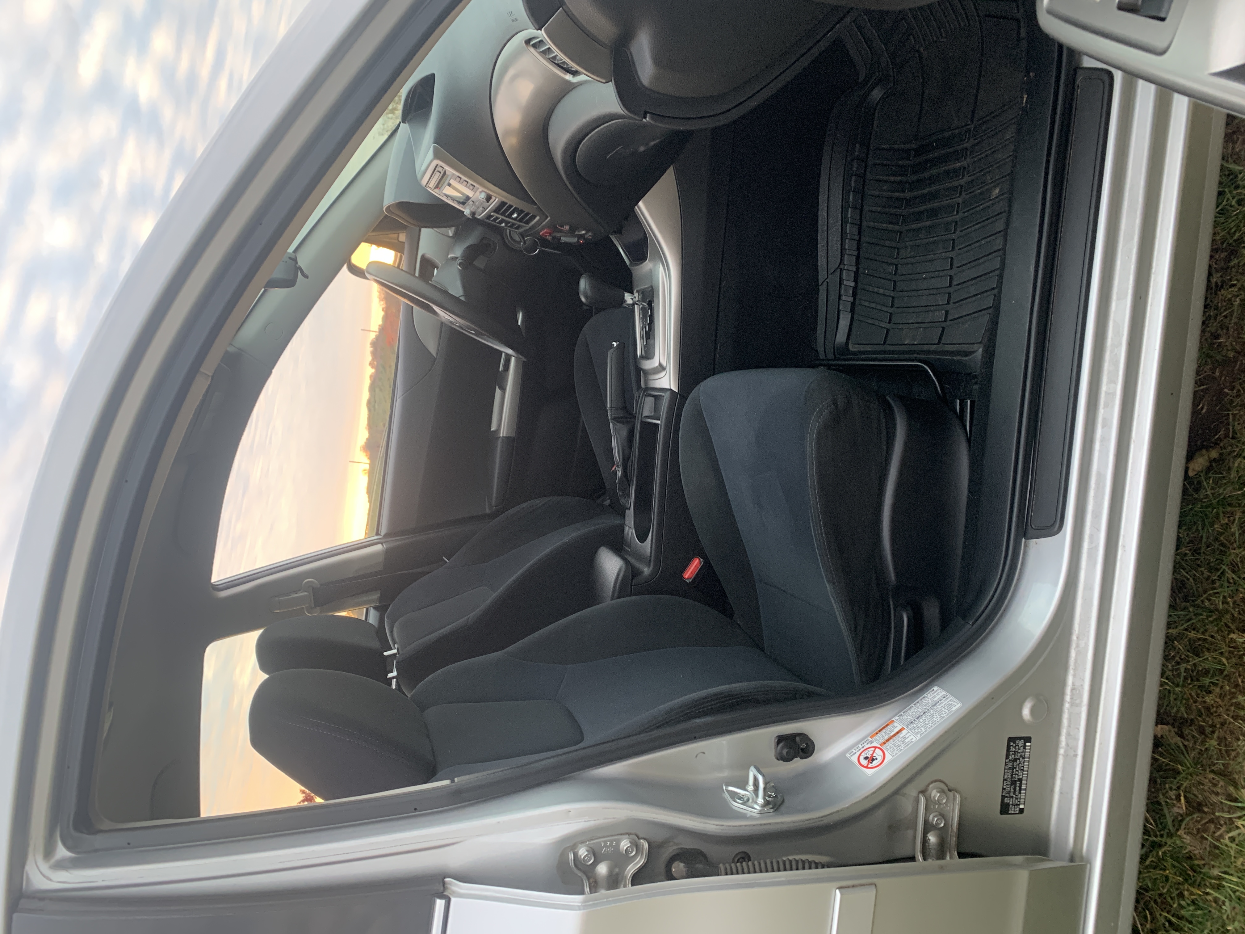 2009 Subaru ONE OWNER AWD Impreza — photo 32