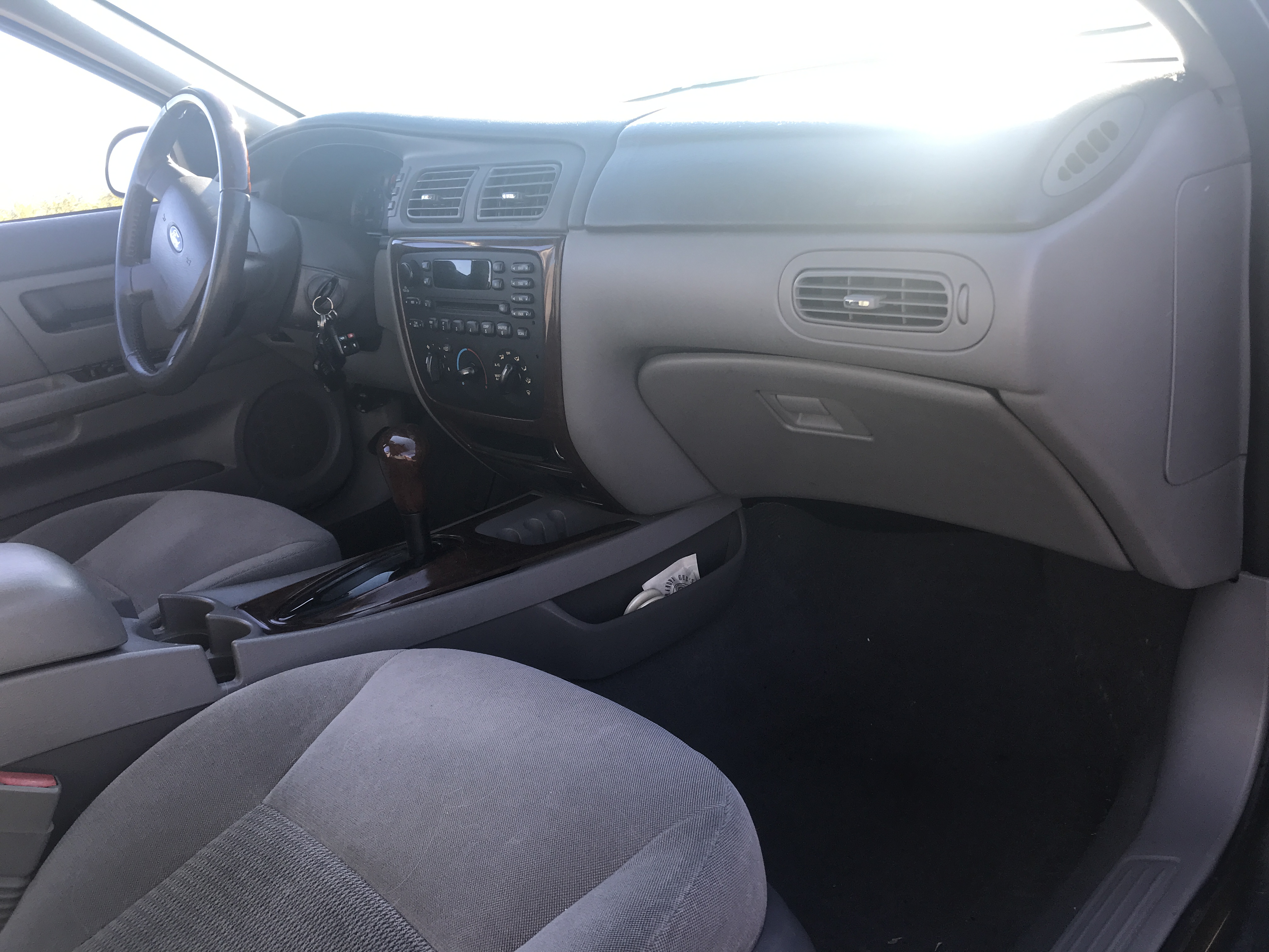 2005 Ford Taurus S Comfort Wagon — photo 56