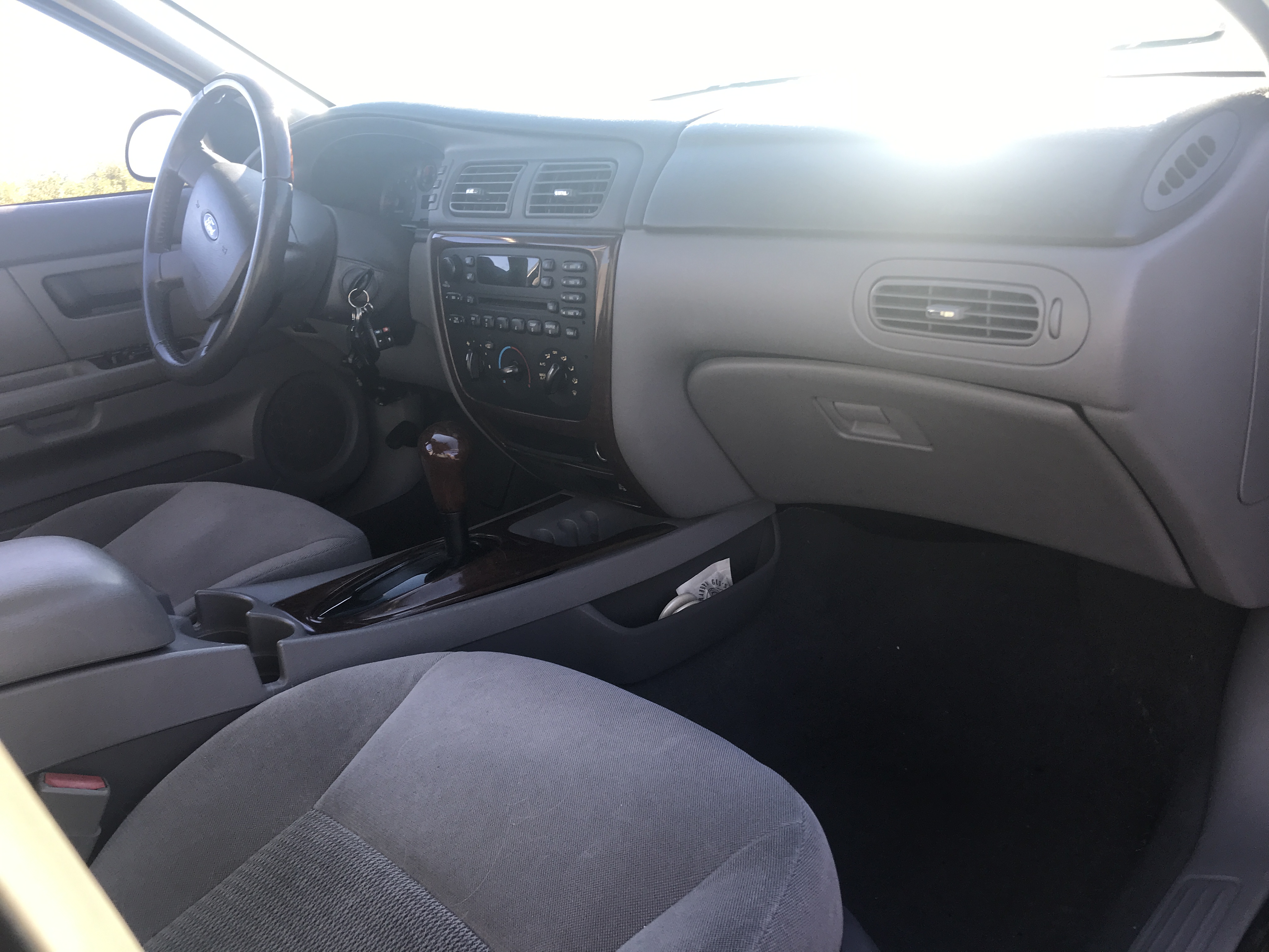 2005 Ford Taurus S Comfort Wagon — photo 58