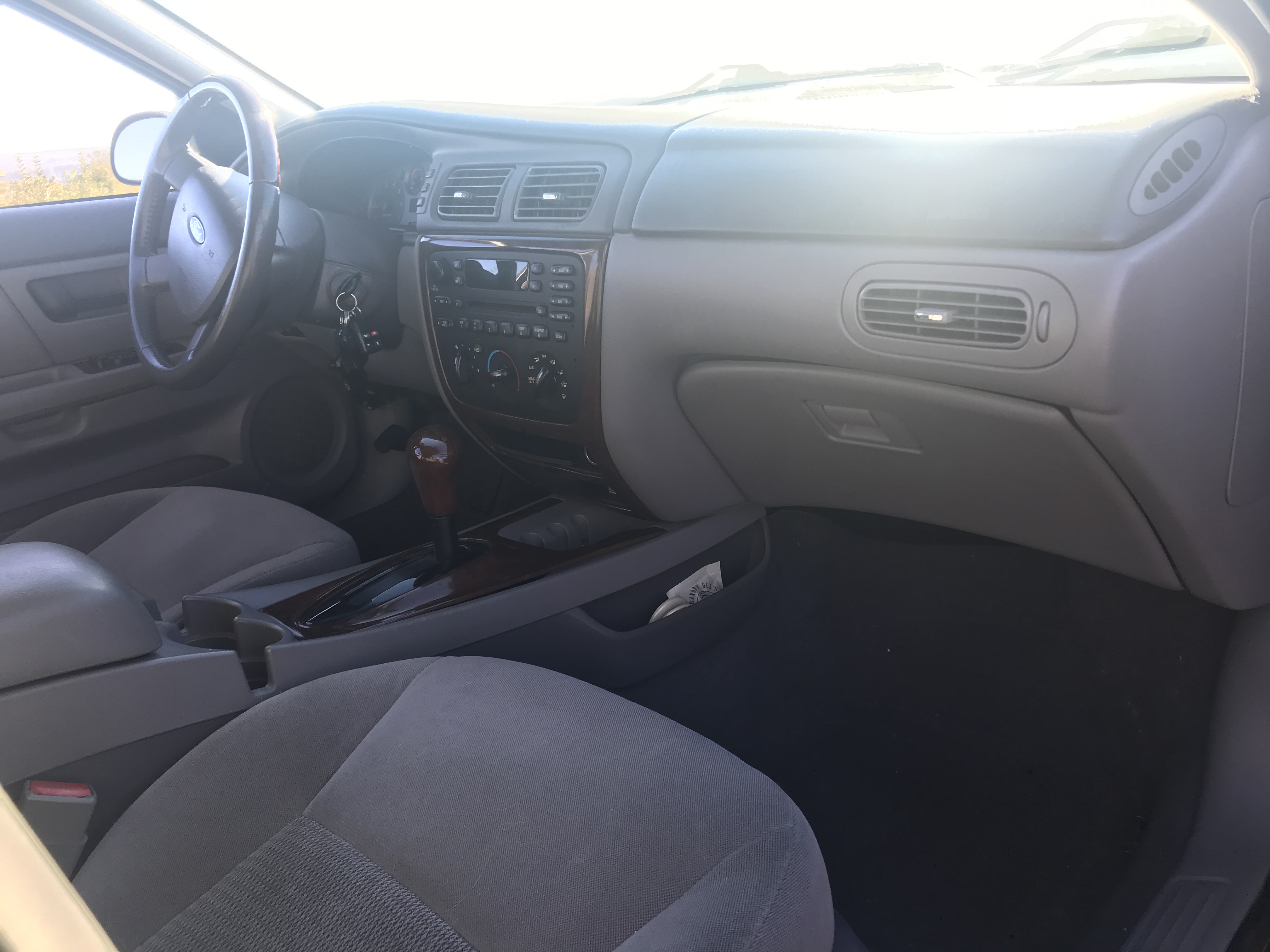 2005 Ford Taurus S Comfort Wagon — photo 59