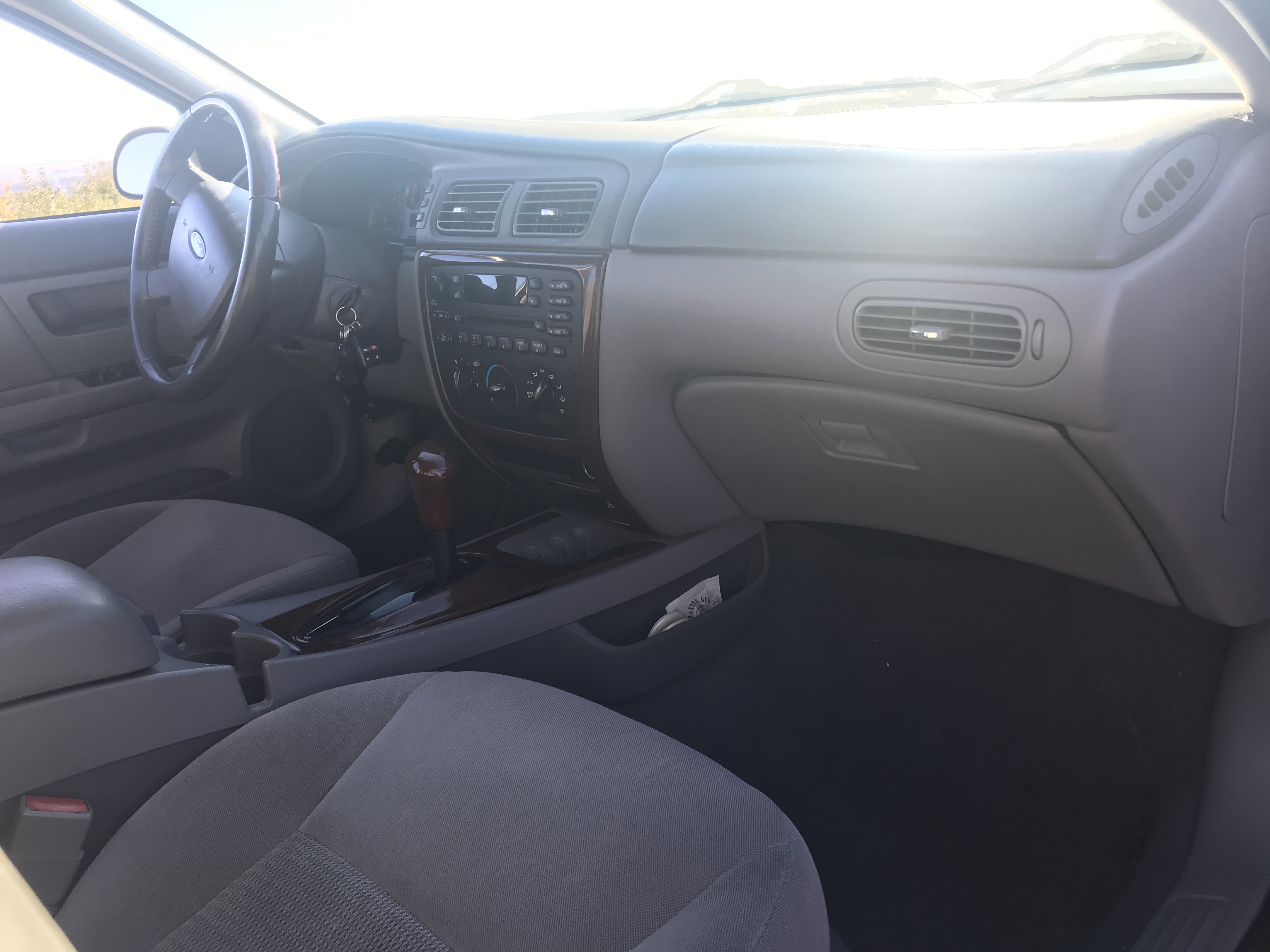 2005 Ford Taurus S Comfort Wagon — photo 60