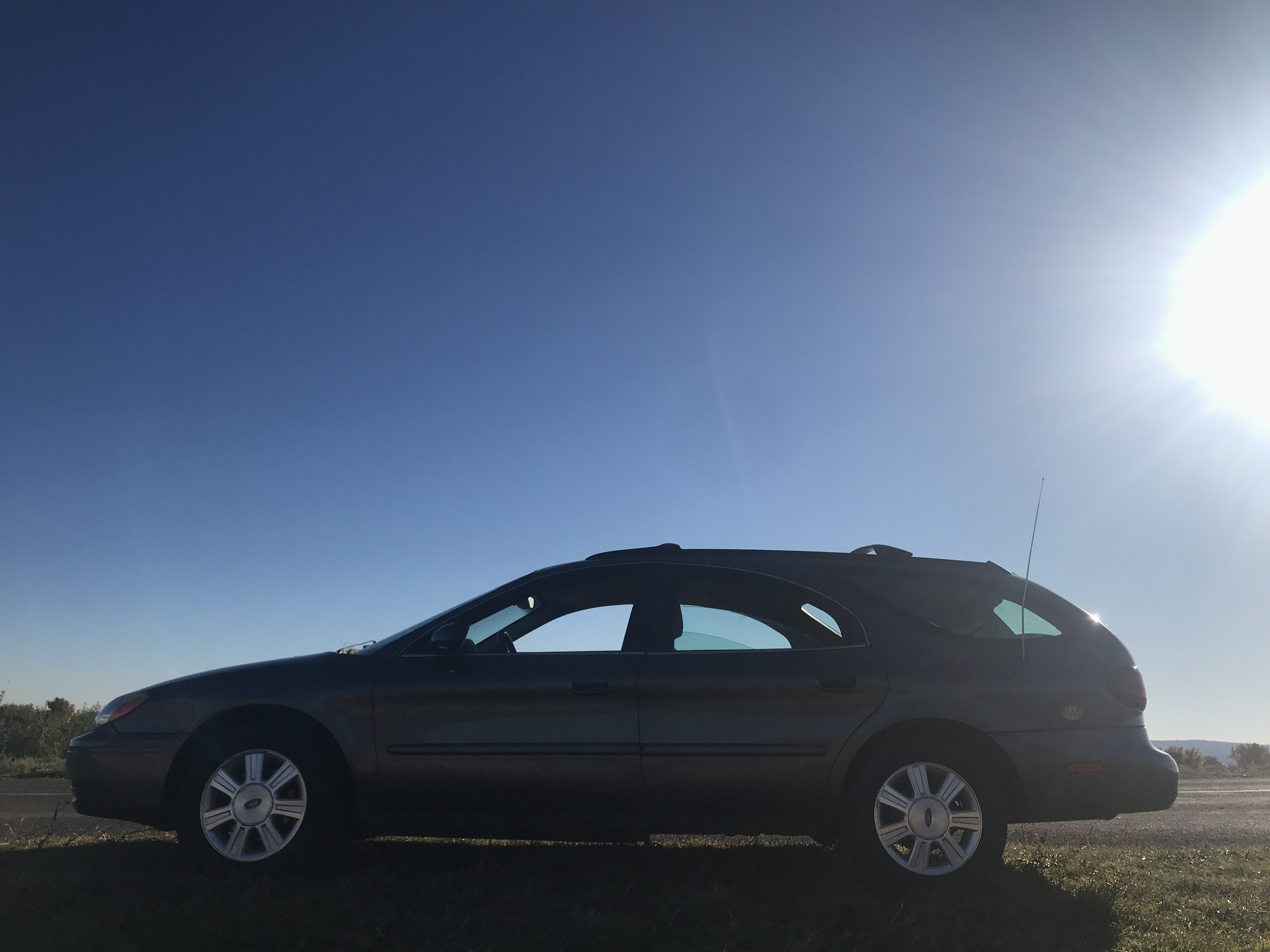 2005 Ford Taurus S Comfort Wagon — photo 90
