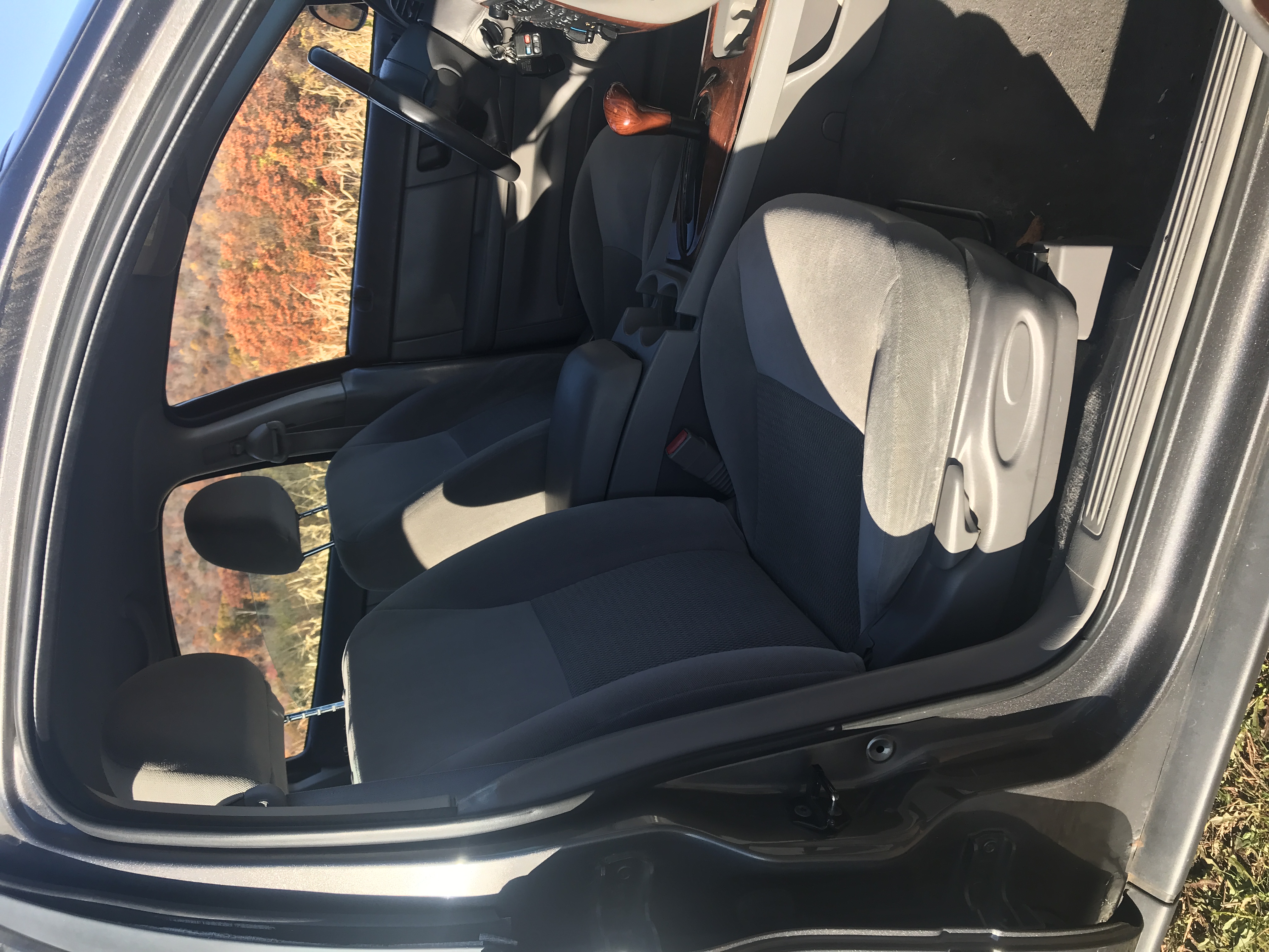 2005 Ford Taurus S Comfort Wagon — photo 116