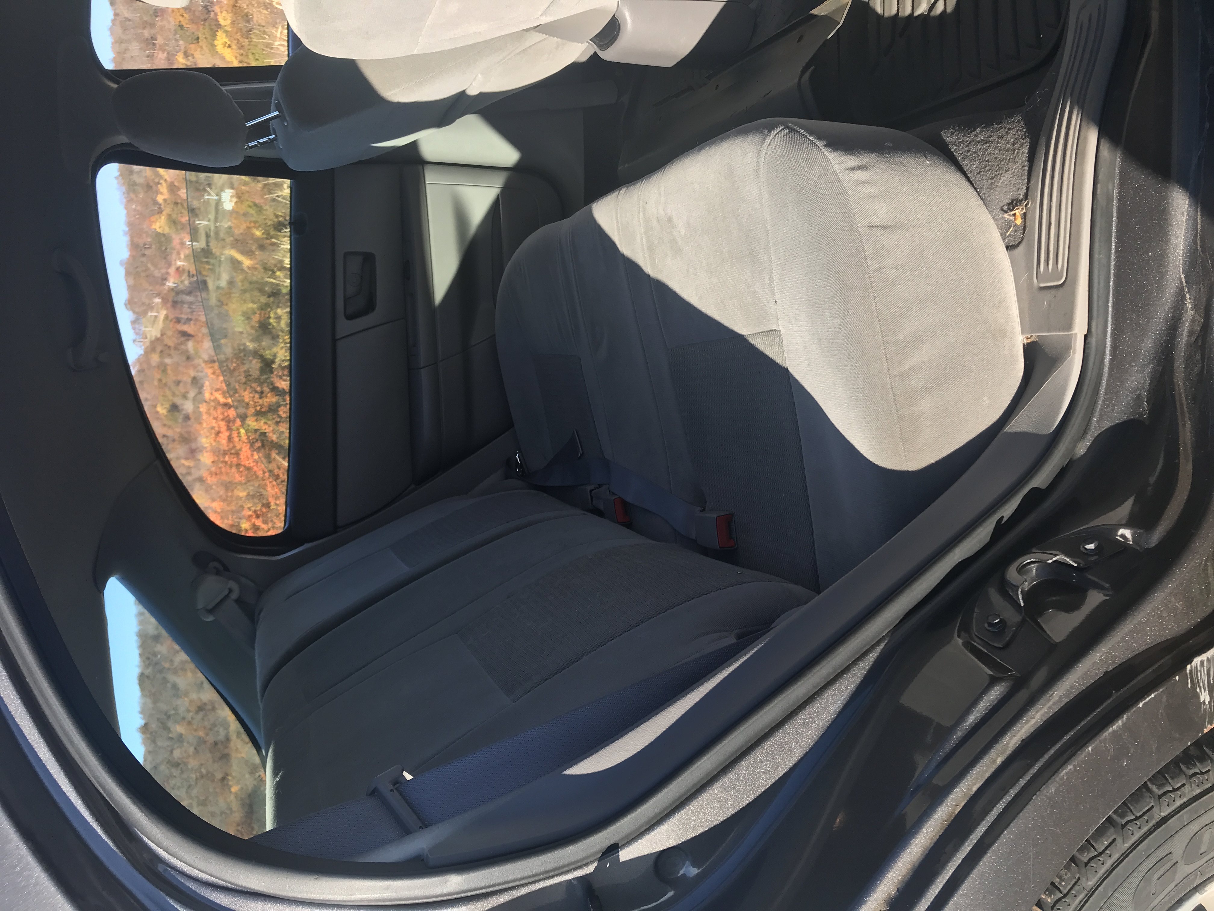 2005 Ford Taurus S Comfort Wagon — photo 130