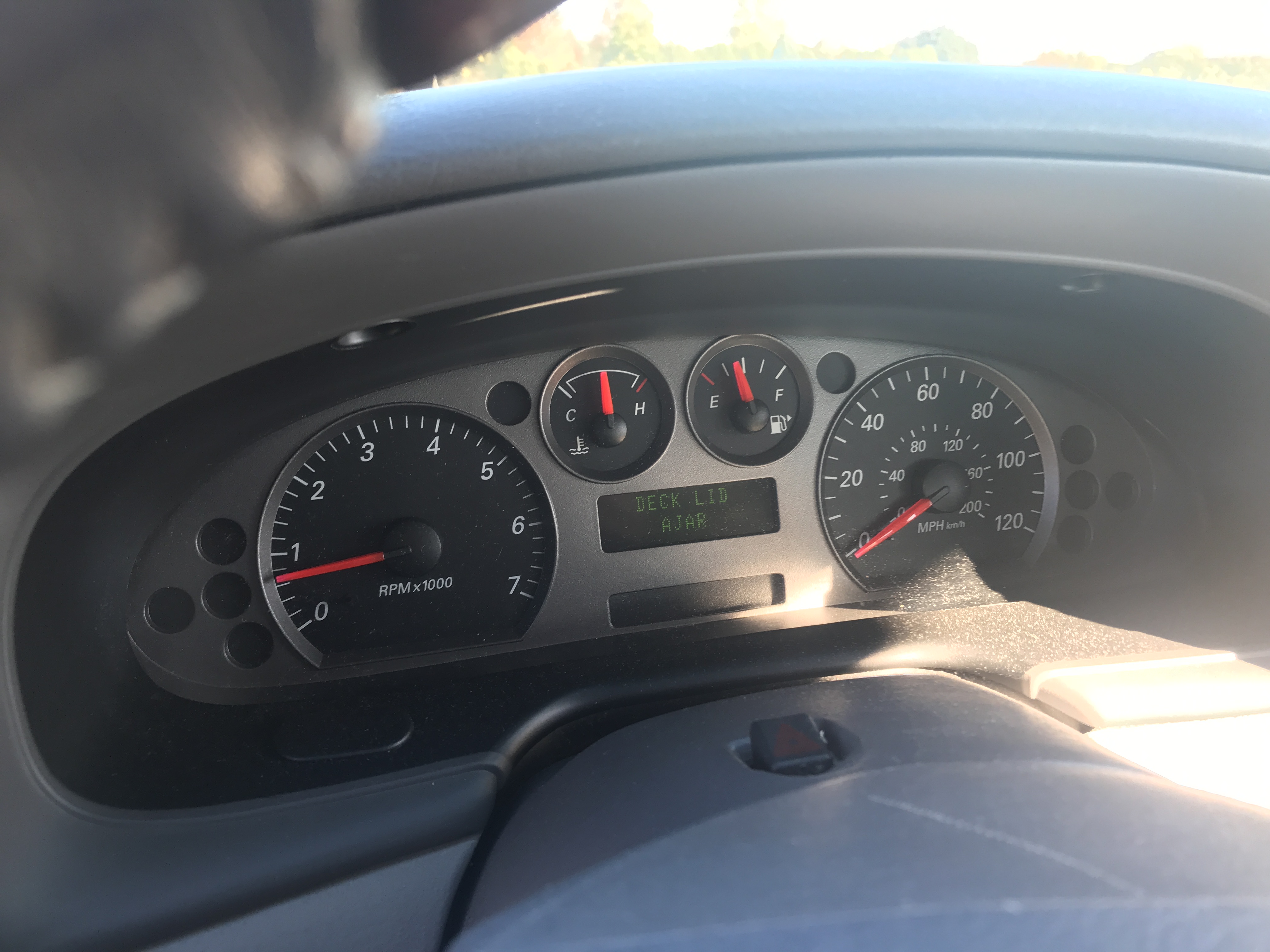 2005 Ford Taurus S Comfort Wagon — photo 143