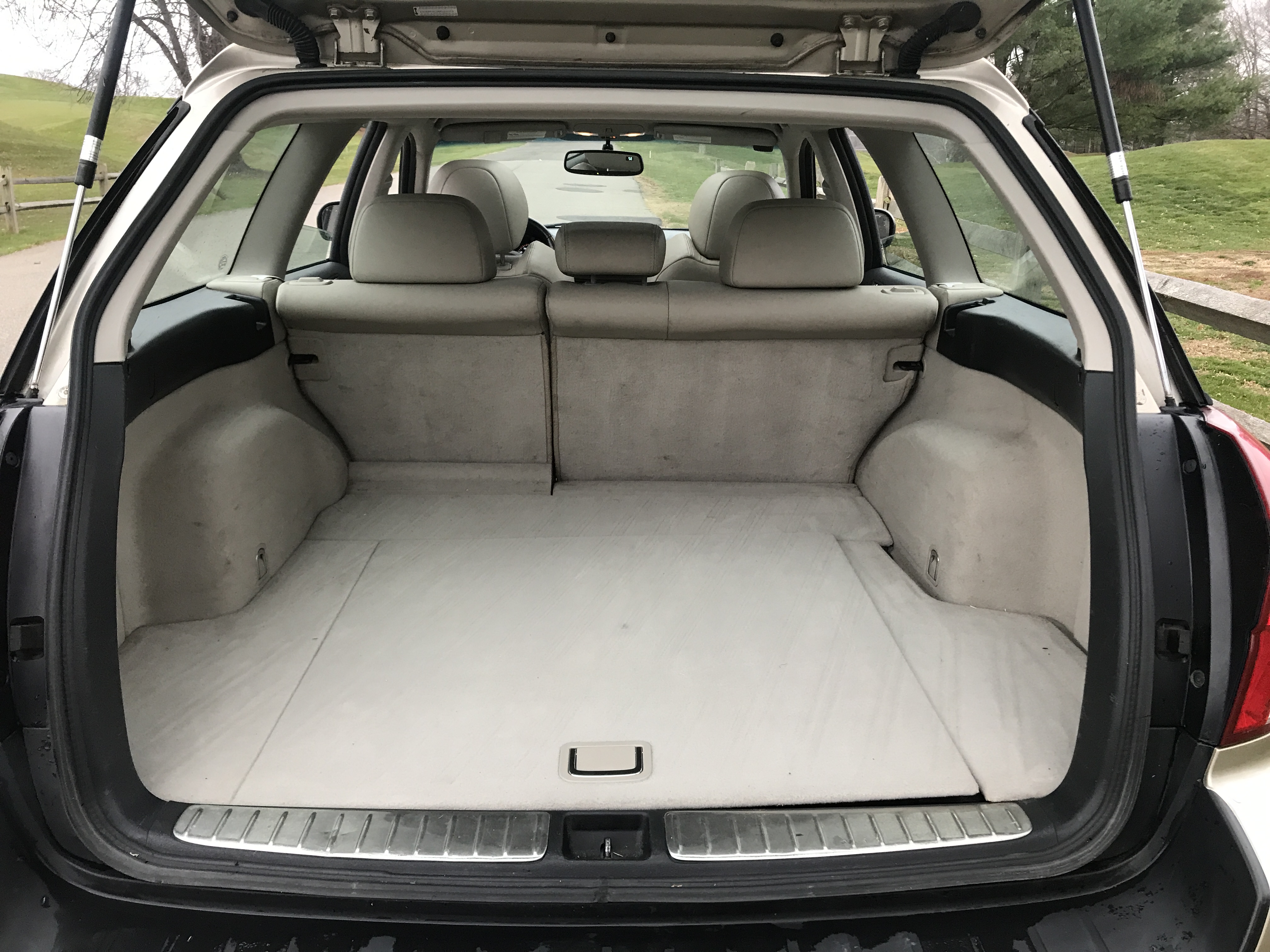 2008 Subaru Outback 2.5XT Limited, EJ255 turbo boxer, full-time symmetrical AWD, 5-speed manual One Owner 71K low mileage — photo 34