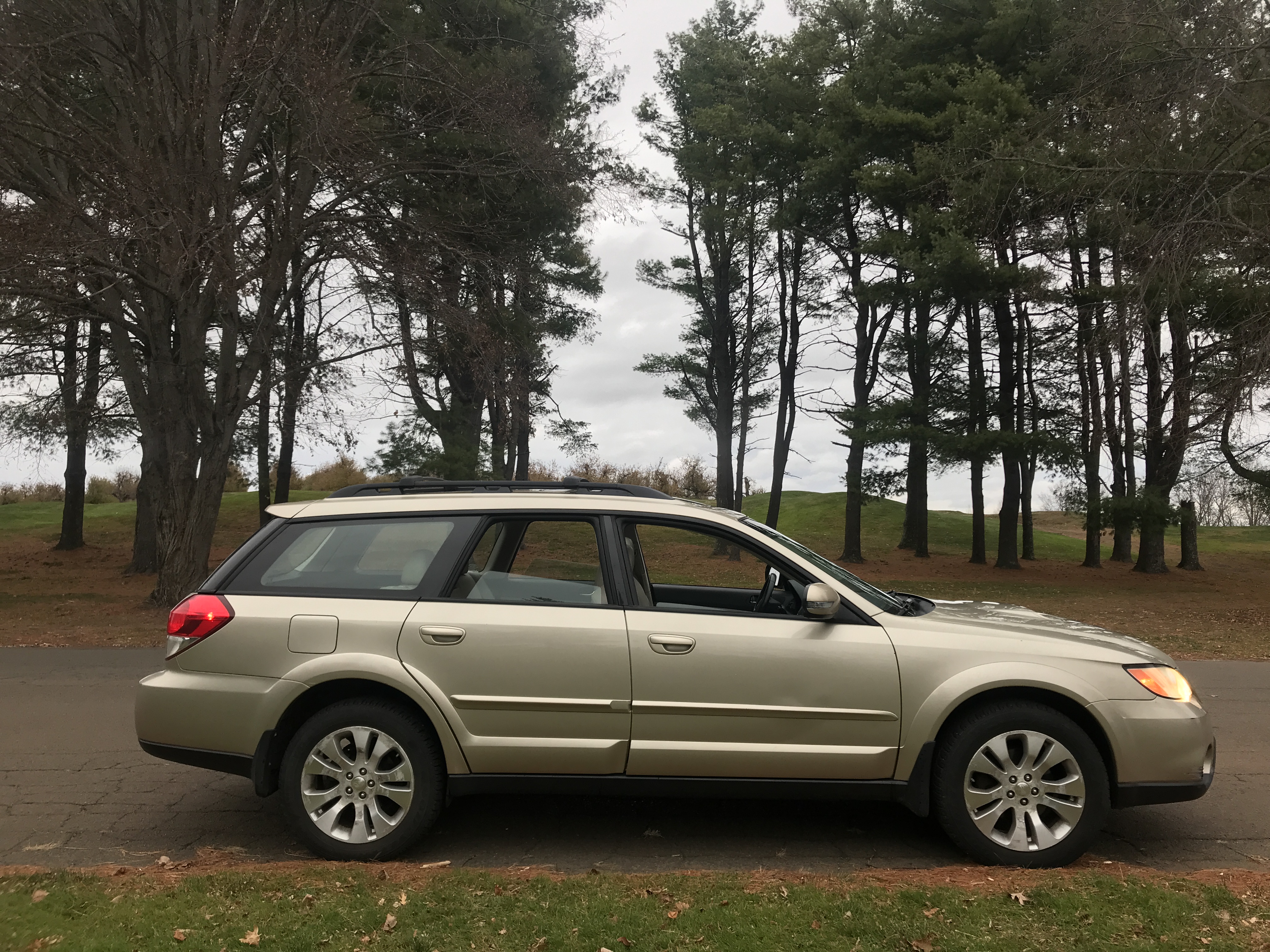 2008 Subaru Outback 2.5XT Limited, EJ255 turbo boxer, full-time symmetrical AWD, 5-speed manual One Owner 71K low mileage — photo 46