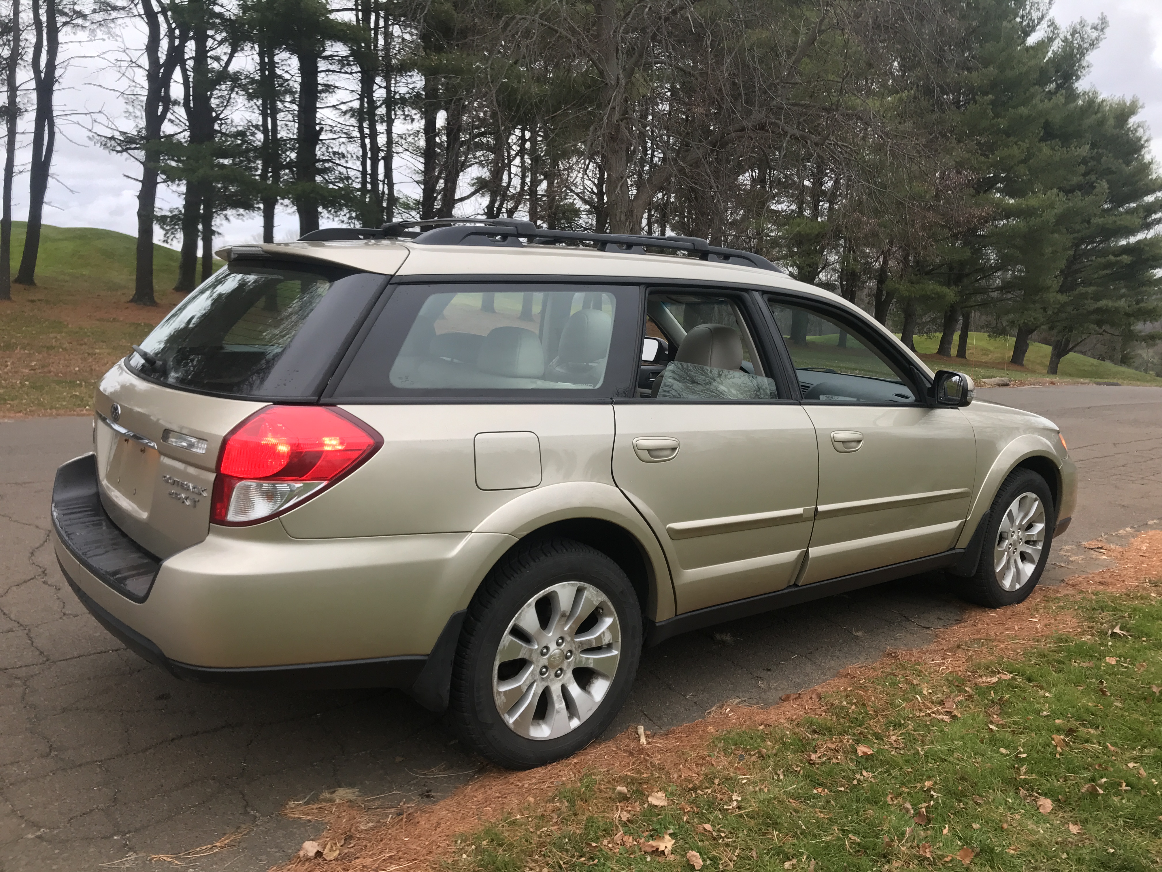 2008 Subaru Outback 2.5XT Limited, EJ255 turbo boxer, full-time symmetrical AWD, 5-speed manual One Owner 71K low mileage — photo 58