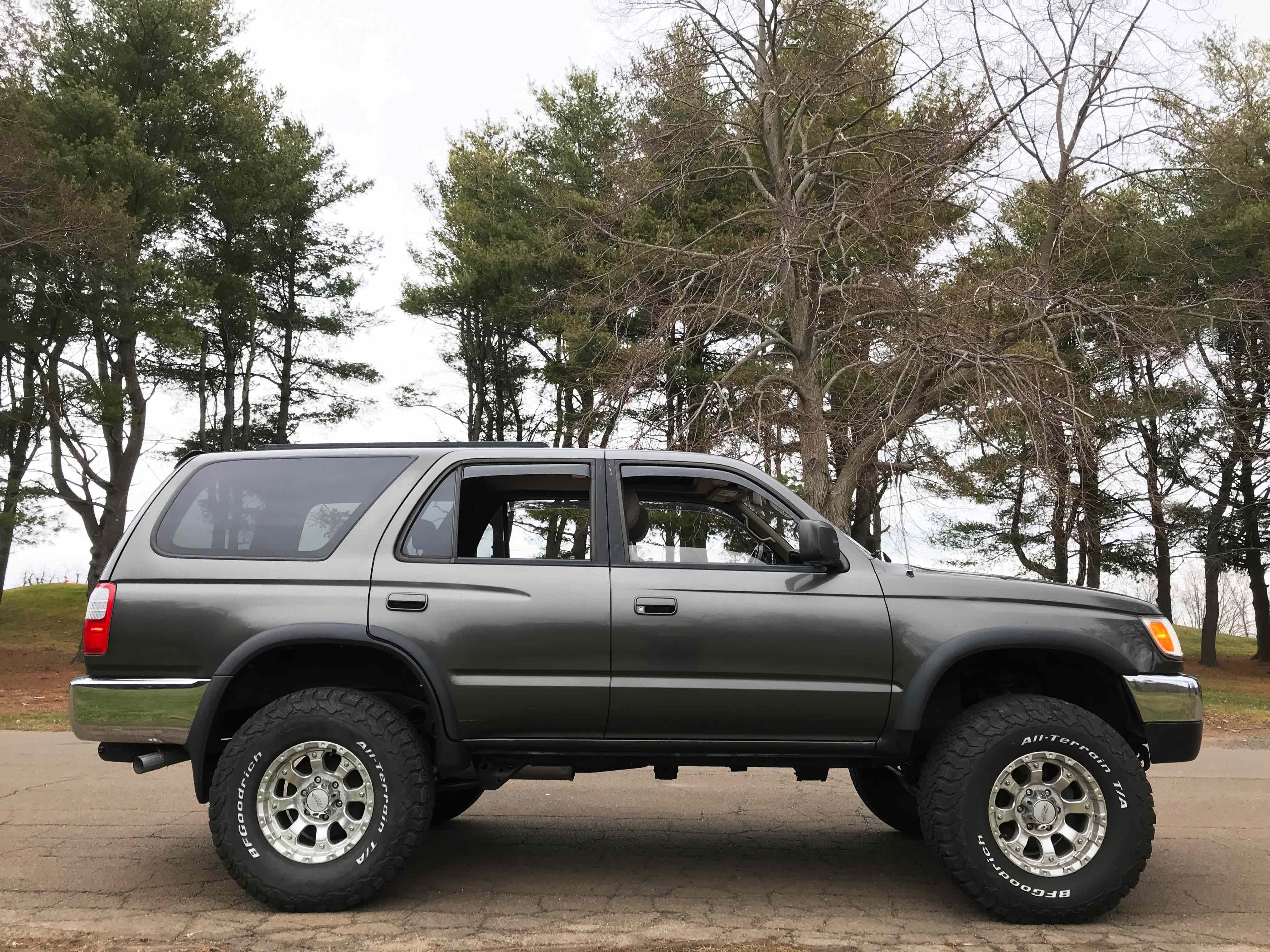 1998 Toyota 4Runner SR5 5 Speed 4x4 3.4L V6 Third Generation - The Holy Grail Third Gen : 3rd Gen with RECON: New Frame, Brakes Throughout, New Radiator, New A/C Condenser, New Steering Rack-Power Steering Hoses, New Sway Bar Links, New Cam Plugs, New Cat to back Exhaust System, New Cluch and Clutch Assembly, New Rear Manifold Seal, New Timing Belt and Waterpump, New Valve Cover Gaskets, New Belts, New Gas Tank, New 3" Bilstein Lift Kit, New Toytech Rear BOSS Shocks, 4 New 285-75-16 BF Goodrich All Terrain Tires, New MB Wheels, New Upgraded JVC Digital Media and Sound system — photo 2
