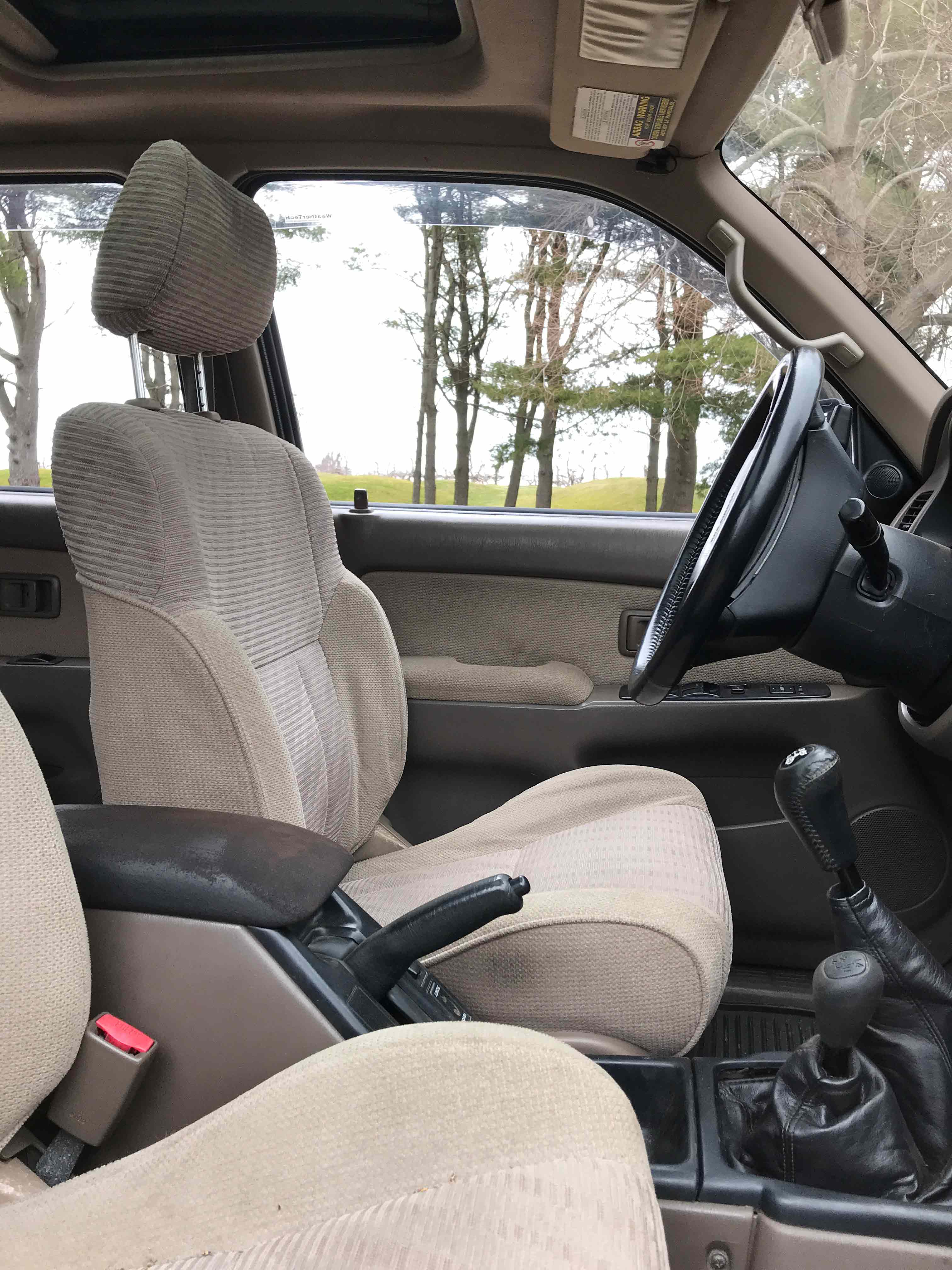 1998 Toyota 4Runner SR5 5 Speed 4x4 3.4L V6 Third Generation - The Holy Grail Third Gen : 3rd Gen with RECON: New Frame, Brakes Throughout, New Radiator, New A/C Condenser, New Steering Rack-Power Steering Hoses, New Sway Bar Links, New Cam Plugs, New Cat to back Exhaust System, New Cluch and Clutch Assembly, New Rear Manifold Seal, New Timing Belt and Waterpump, New Valve Cover Gaskets, New Belts, New Gas Tank, New 3" Bilstein Lift Kit, New Toytech Rear BOSS Shocks, 4 New 285-75-16 BF Goodrich All Terrain Tires, New MB Wheels, New Upgraded JVC Digital Media and Sound system — photo 19