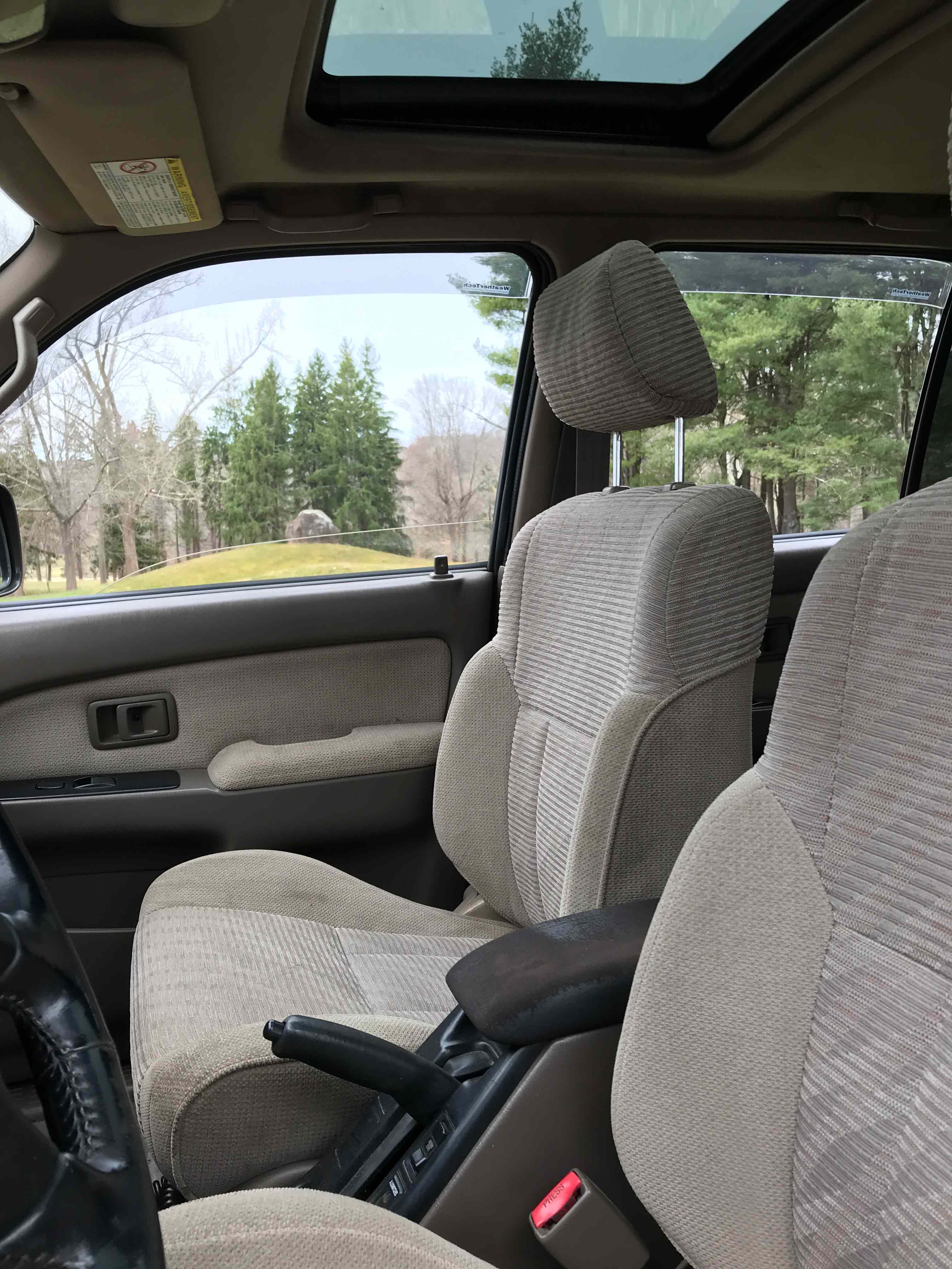 1998 Toyota 4Runner SR5 5 Speed 4x4 3.4L V6 Third Generation - The Holy Grail Third Gen : 3rd Gen with RECON: New Frame, Brakes Throughout, New Radiator, New A/C Condenser, New Steering Rack-Power Steering Hoses, New Sway Bar Links, New Cam Plugs, New Cat to back Exhaust System, New Cluch and Clutch Assembly, New Rear Manifold Seal, New Timing Belt and Waterpump, New Valve Cover Gaskets, New Belts, New Gas Tank, New 3" Bilstein Lift Kit, New Toytech Rear BOSS Shocks, 4 New 285-75-16 BF Goodrich All Terrain Tires, New MB Wheels, New Upgraded JVC Digital Media and Sound system — photo 22