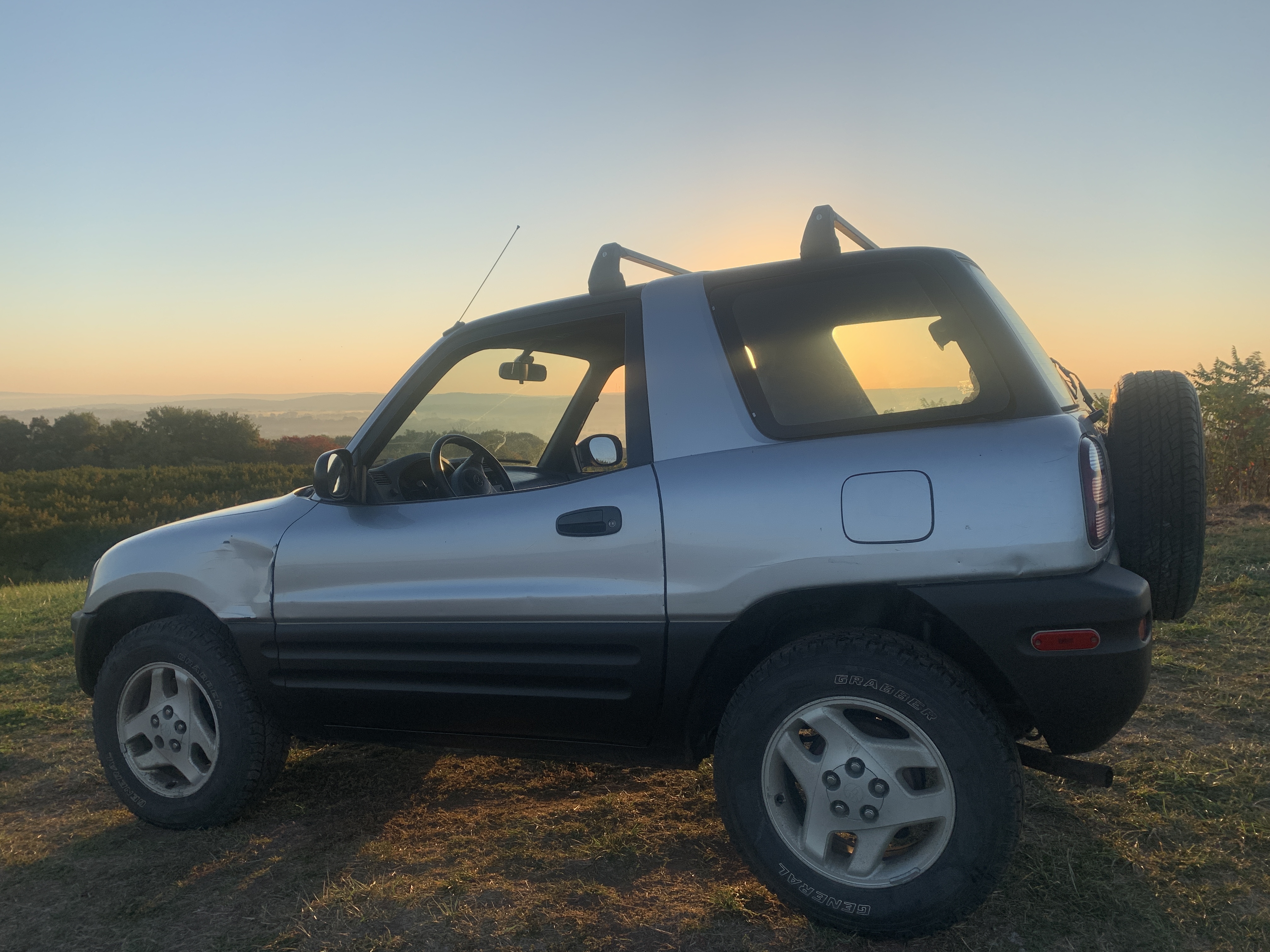 1998 Toyota RAV4 2 Door AWD — photo 47
