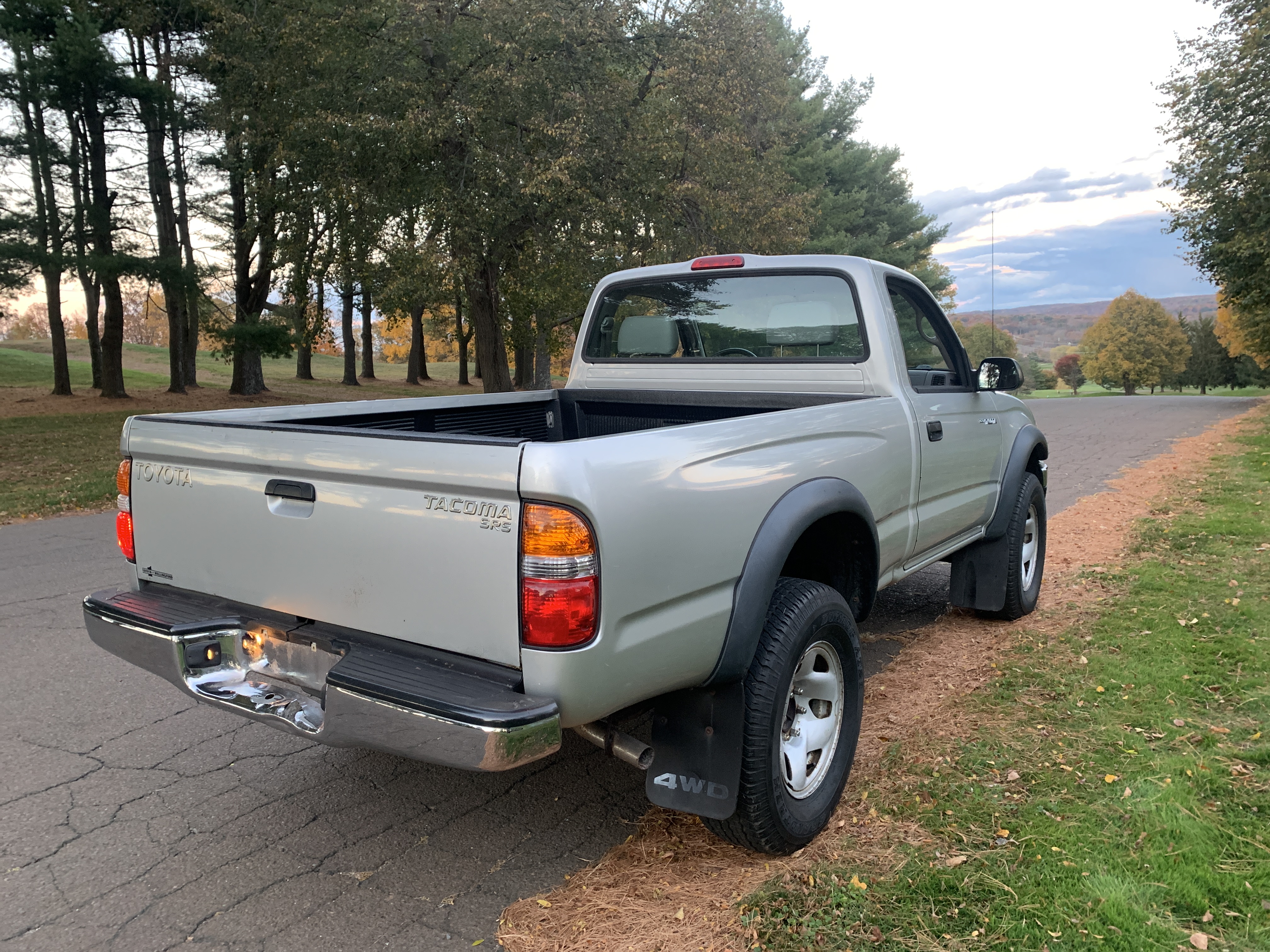 2004 Toyota Tacoma SR5 4x4 Pickup — photo 76