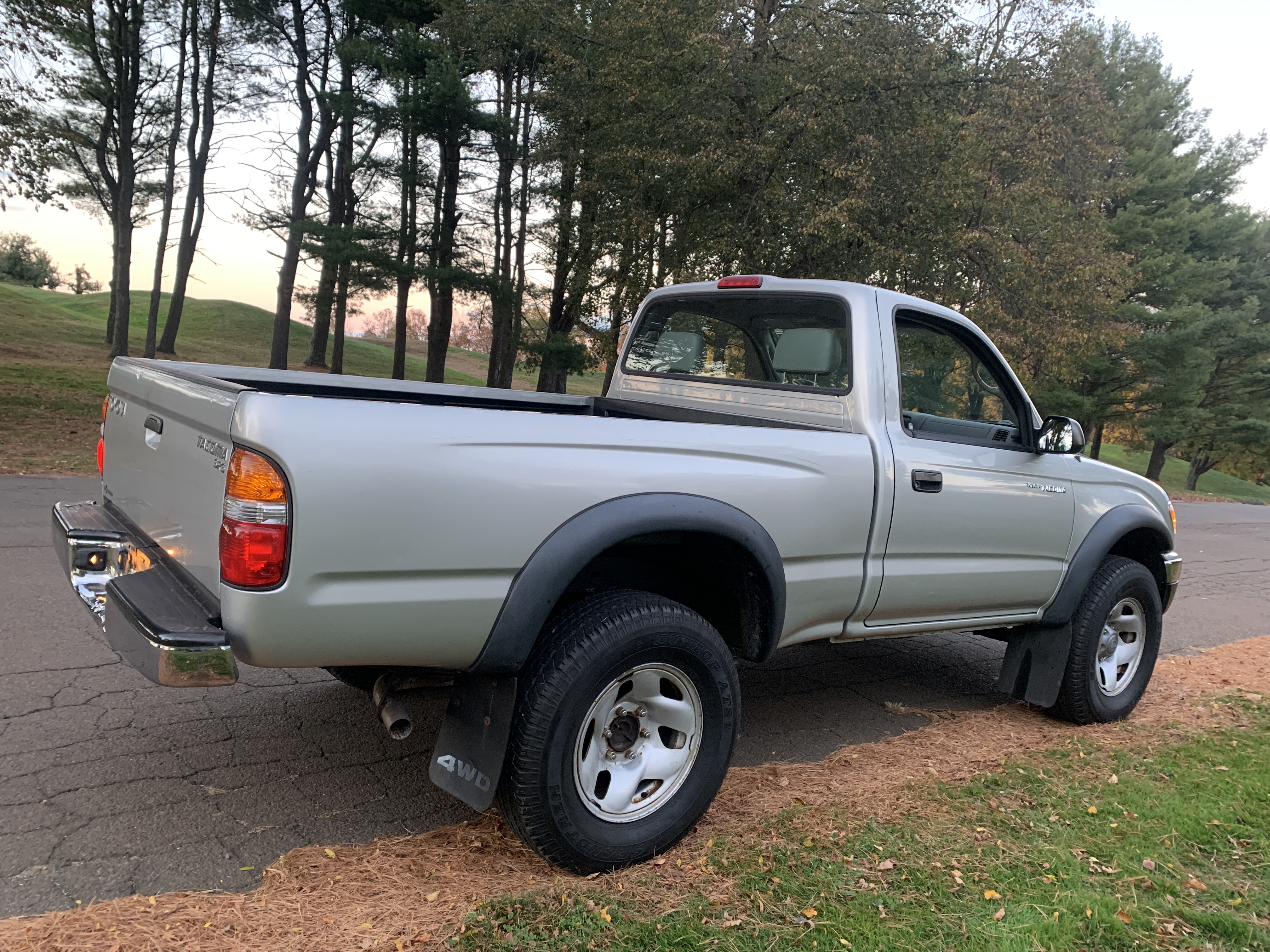 2004 Toyota Tacoma SR5 4x4 Pickup — photo 80